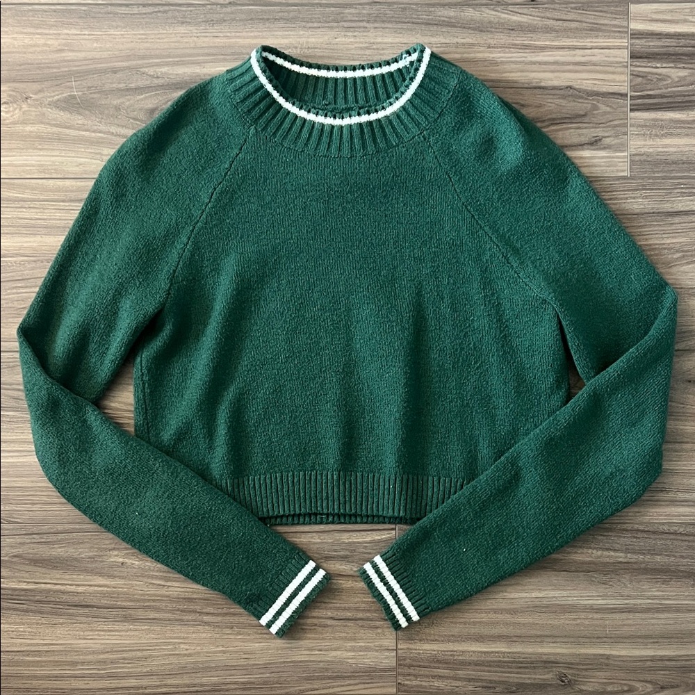 Hollister Dark Green Cropped Knit Crewneck with White Stripe Trim